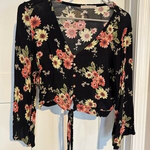 Kate & Mallory Black Floral Women's Top